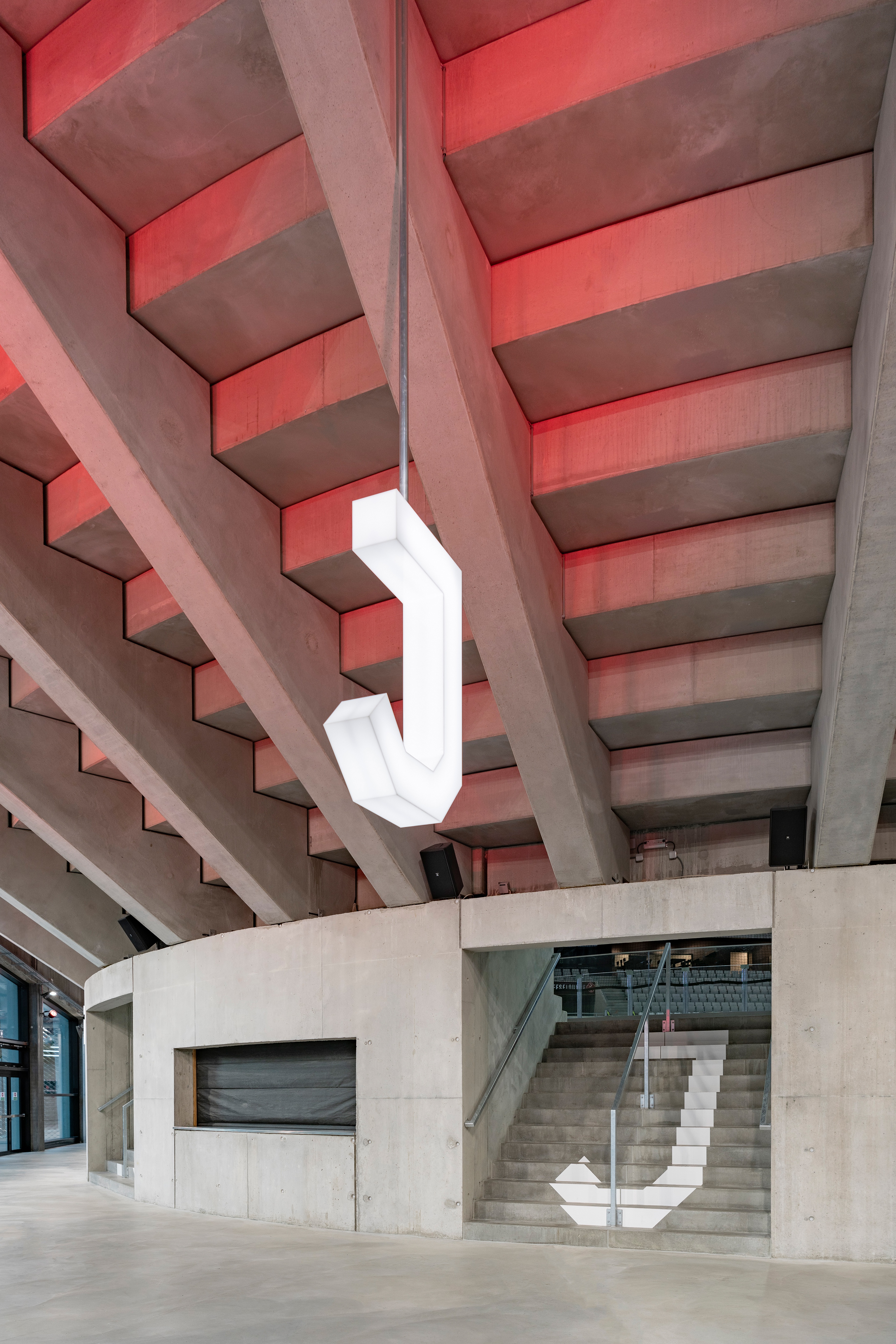 rollimarchini AG, Architektur, Architekturbüro, Architekturbüro Bern, Architekten Bern, Neubau, Lonza Arena Visp, Wallis, Eishockey, Eis- und Eventhalle für 5000 Zuschauer, ausgezeichnet mit bestarchitects award 21